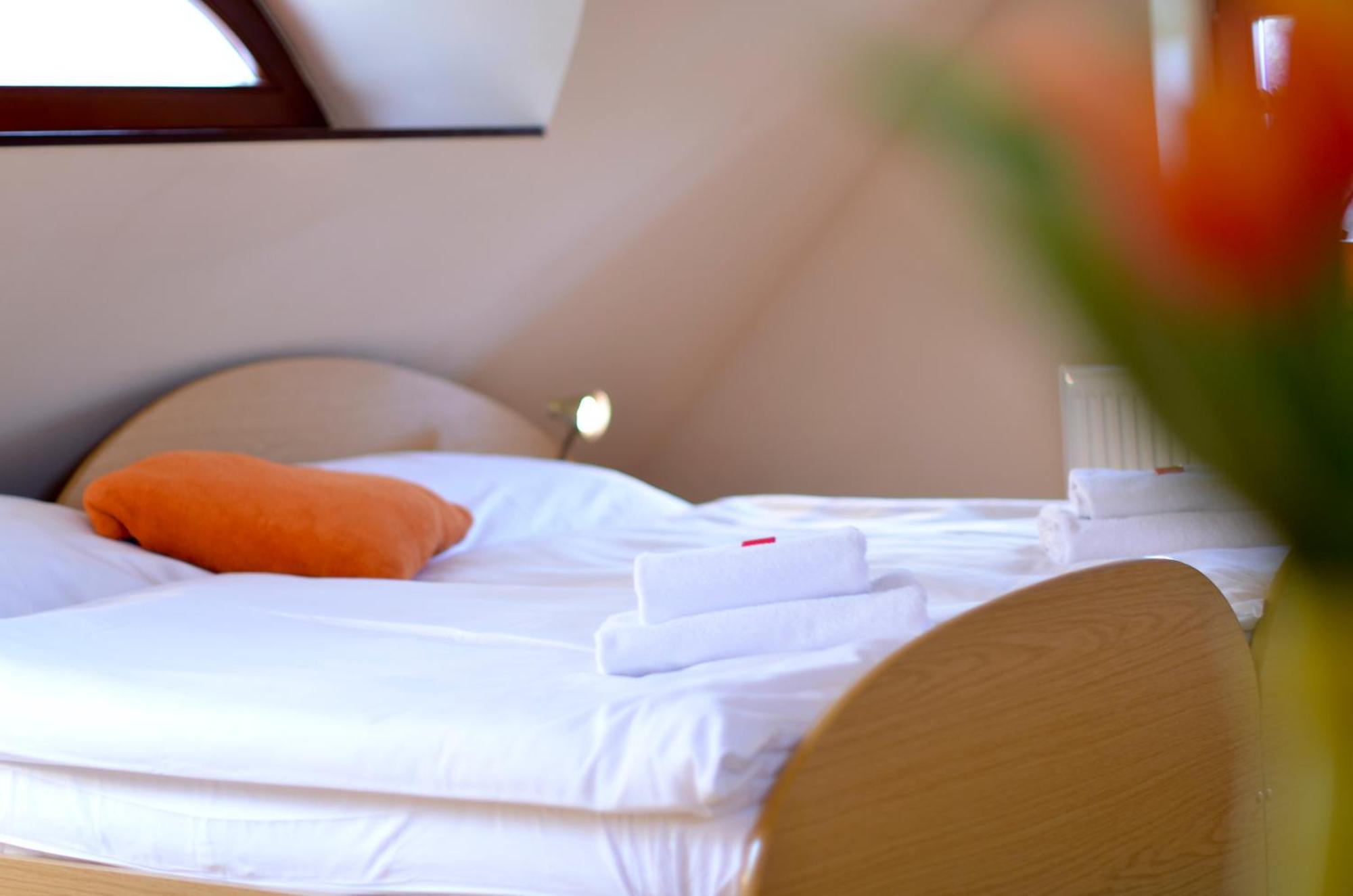 Hotel U Kozicky Теплице Экстерьер фото