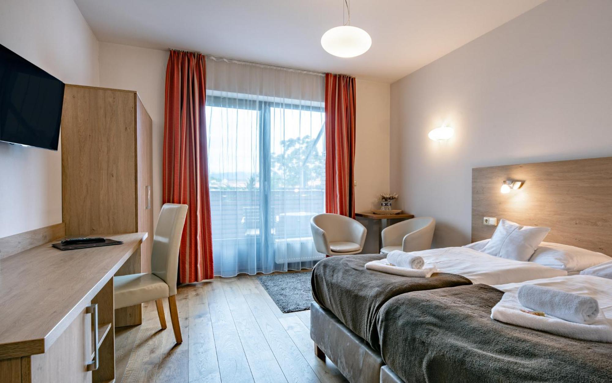 Hotel U Kozicky Теплице Экстерьер фото