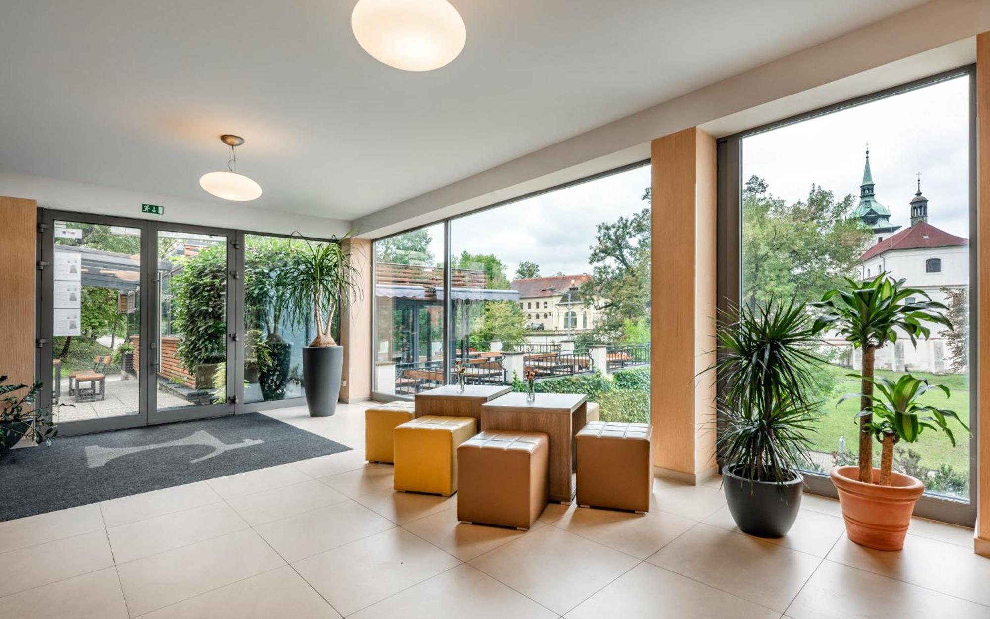 Hotel U Kozicky Теплице Экстерьер фото